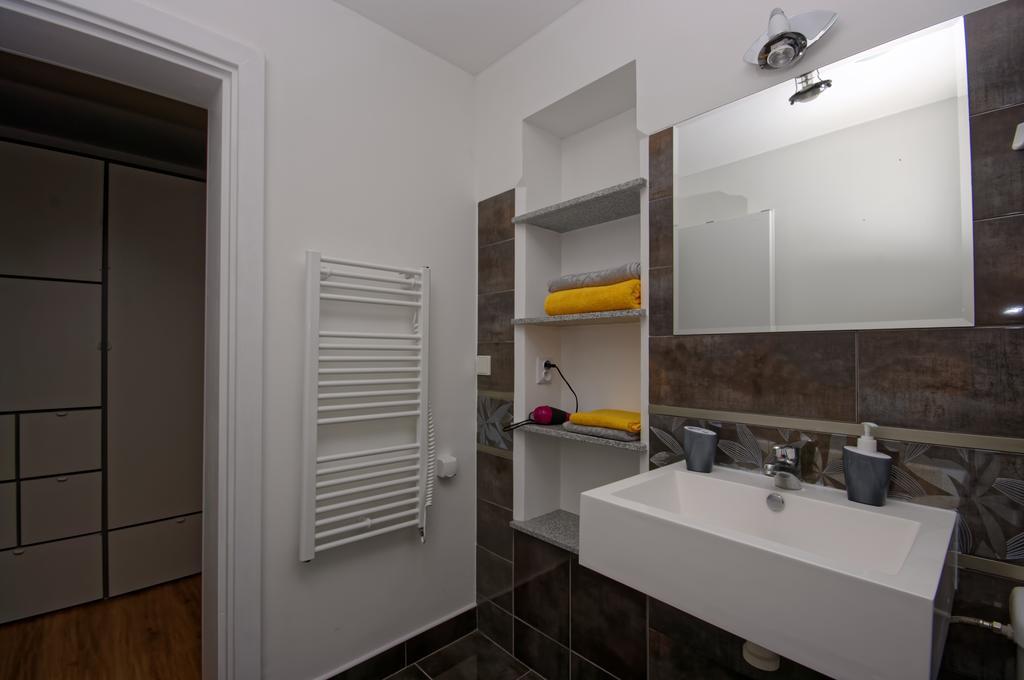Cozy Gardens Apartments In Prague Luaran gambar